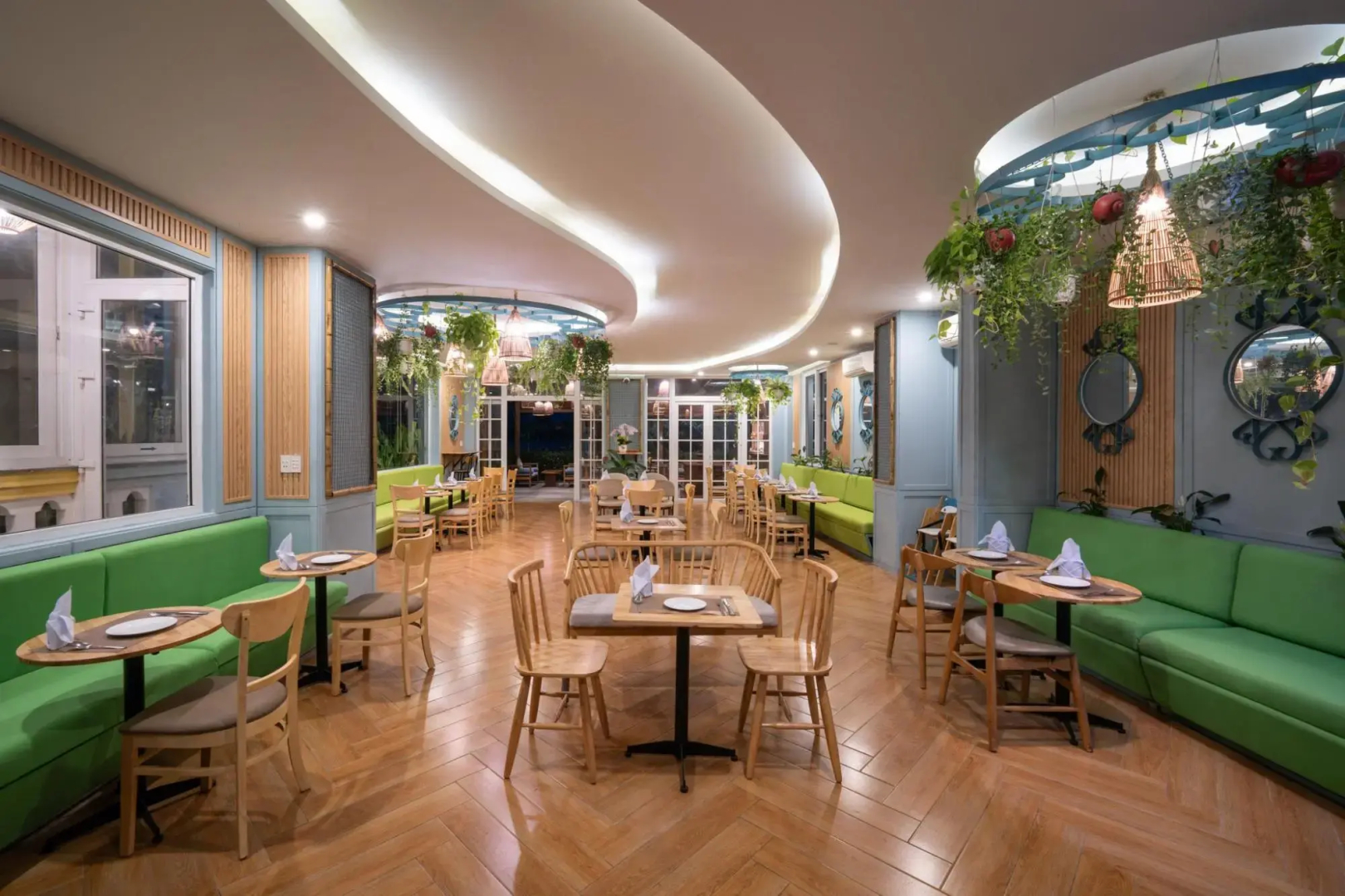 Triple Riverside Villa Hotel Hoian