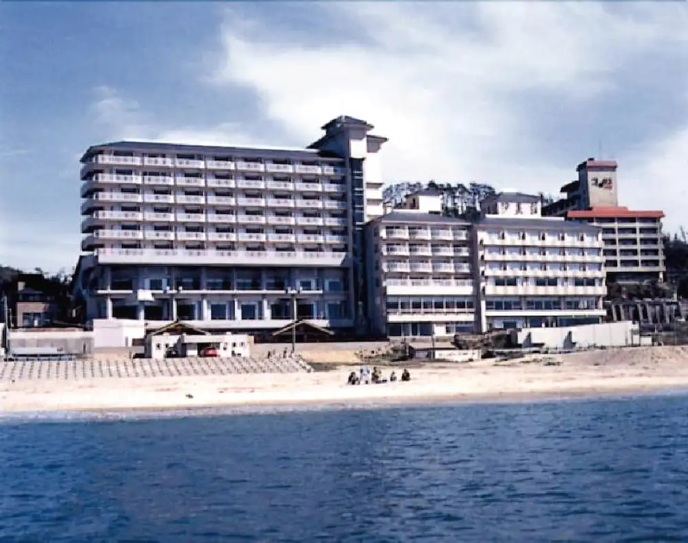 Ooedo-Onsen-Monogatari Shiomiso (Formerly: Yubae no Yado Shiomiso)