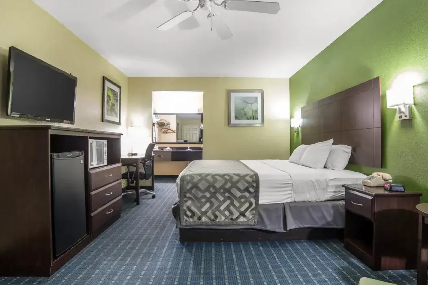 Rodeway Inn & Suites Needles