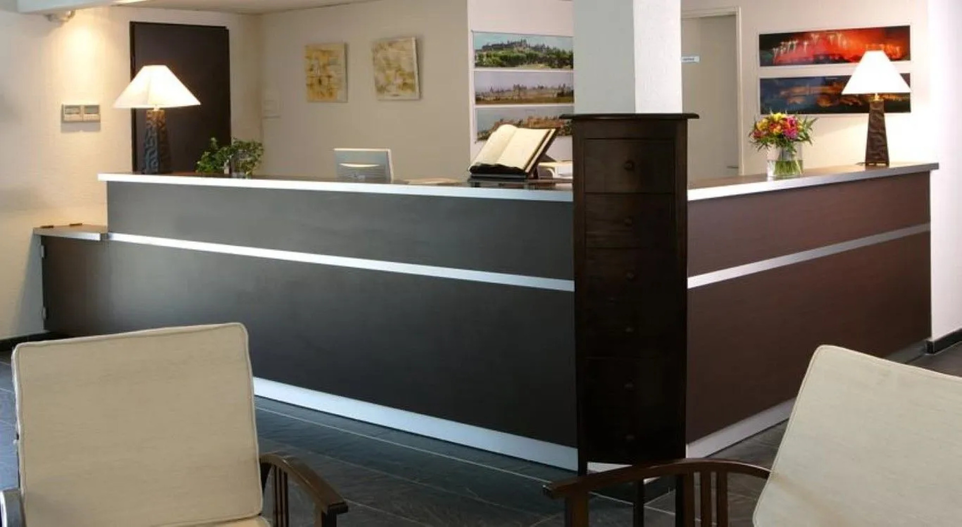 Adonis Carcassonne Résidence la Barbacane