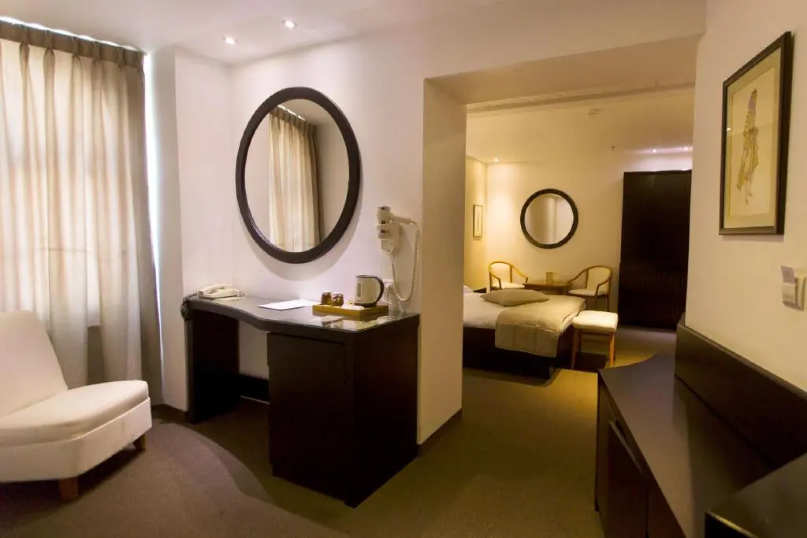 The Golden Walls Hotel