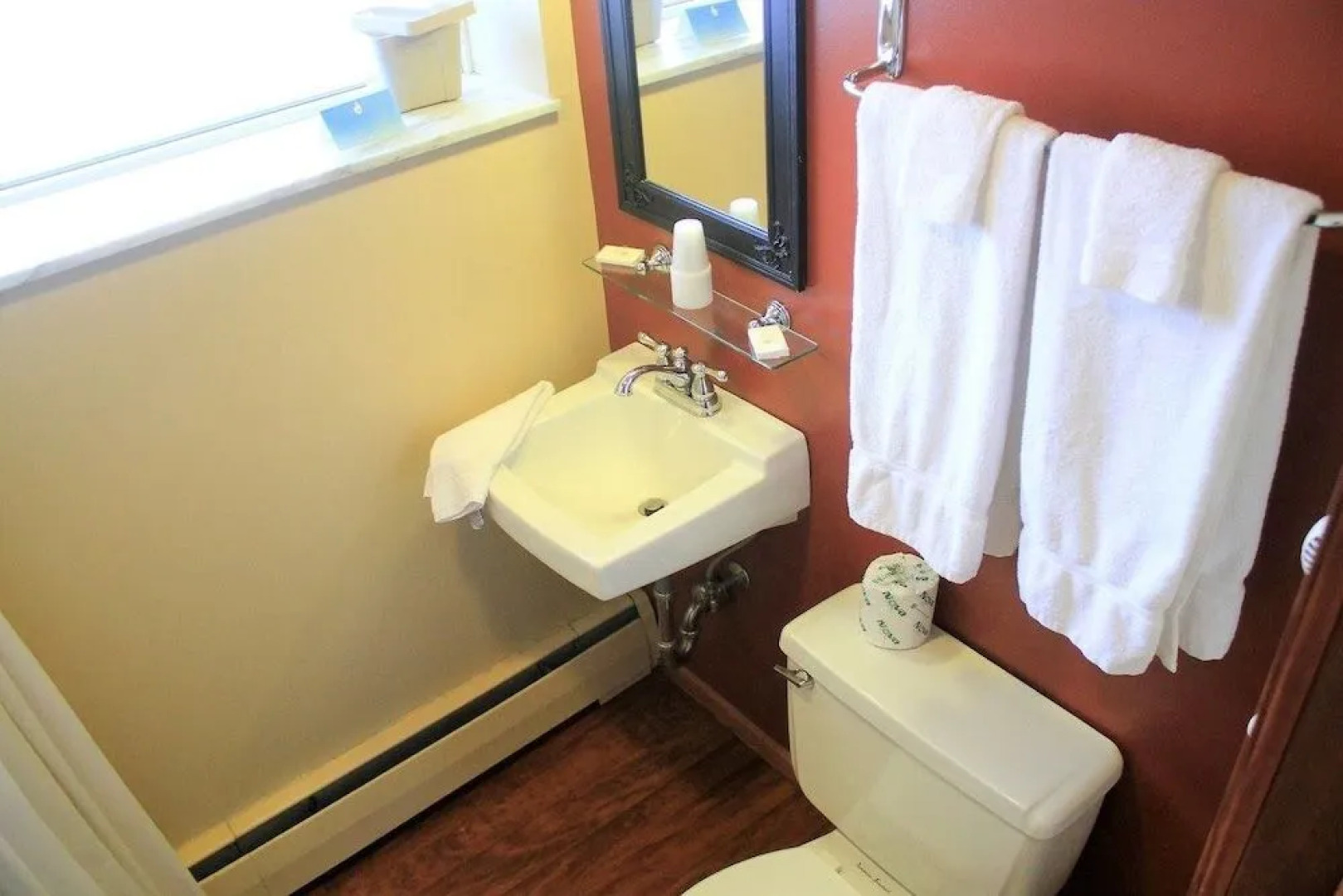 Cianci's Motel and Suites