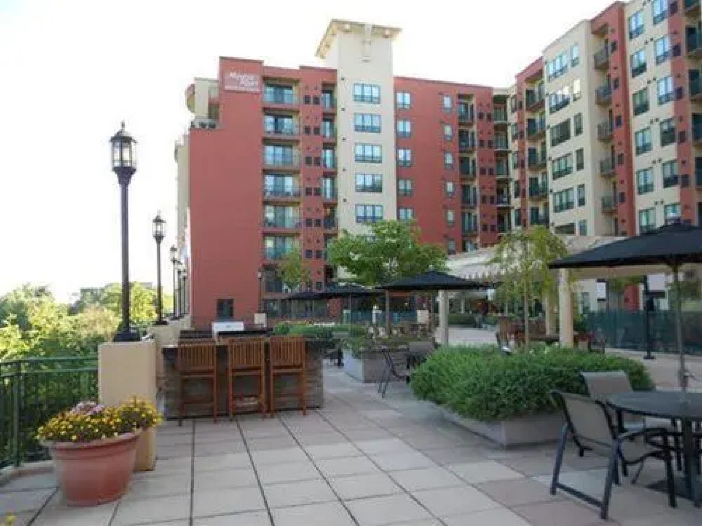 Oakwood At Merritt River