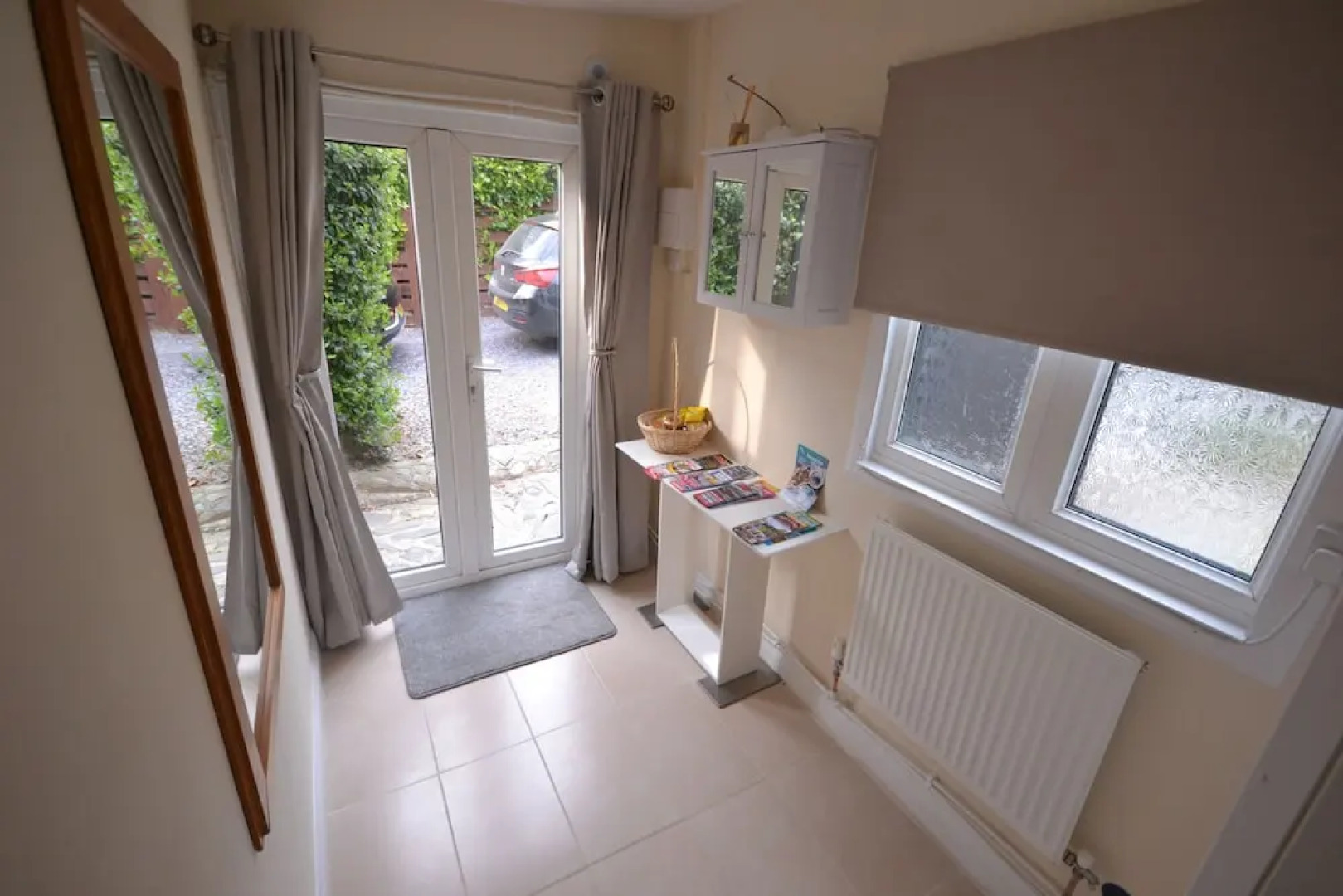 2-bed Cabin Sleeps 4 -small Pets Ok -free Parking