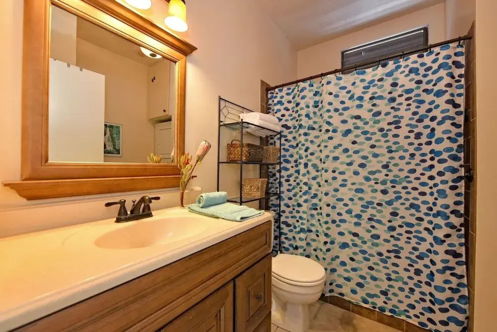 Pohailani 131 by RedAwning