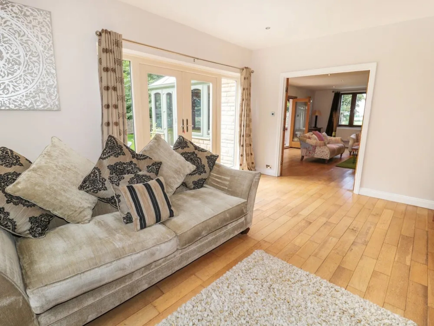 Walworth Castle Lodge