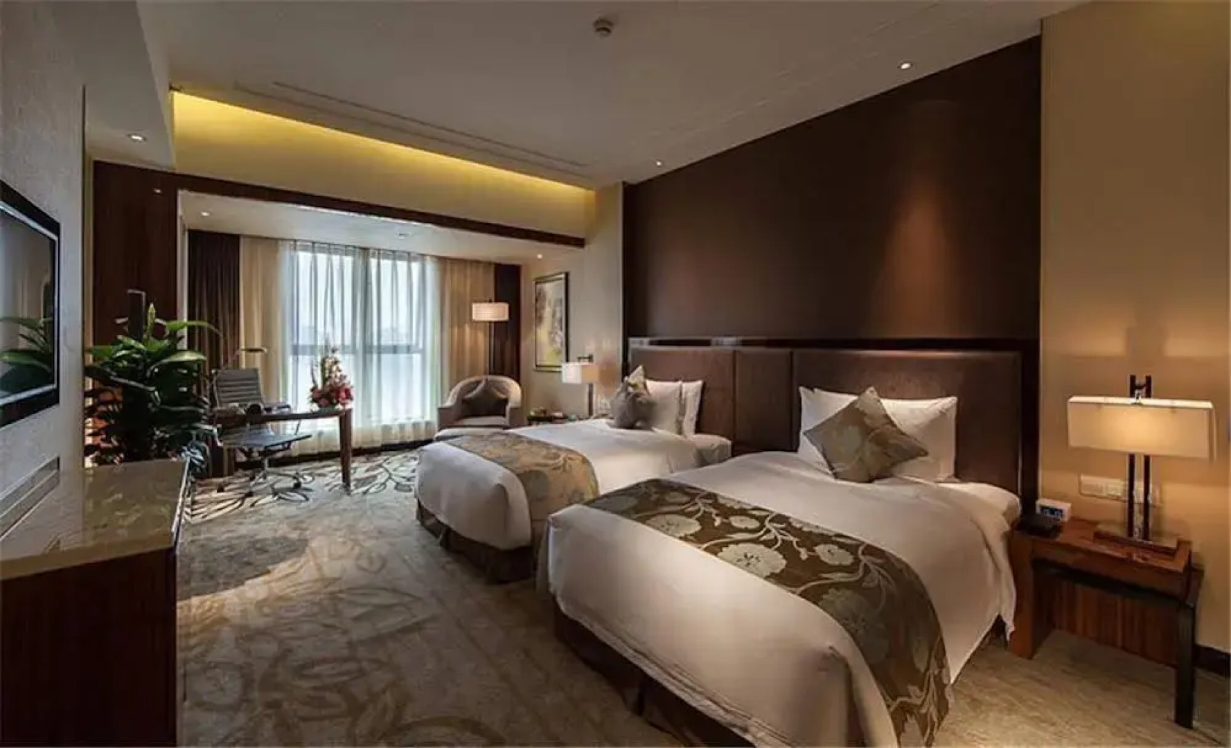 Chengdu Phoenix International Hotel