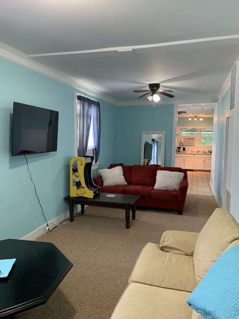 Beachfront Cottage Best Location In Ocean View! 2 Bedroom Cottage by RedAwning