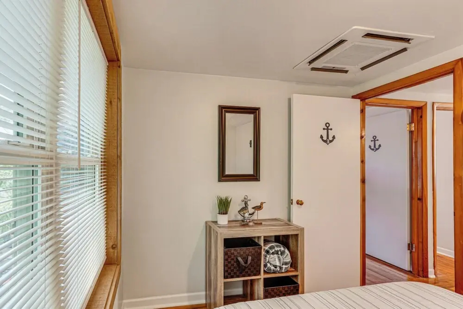 Lakefront Rocky Mount Main House w/ 3 Cabins!