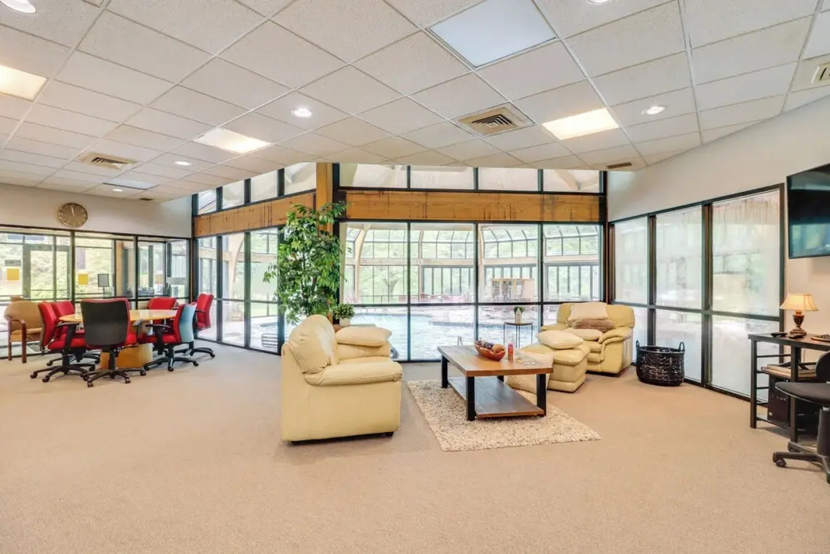 1 Mi to Camelback Resort: Tannersville Townhome