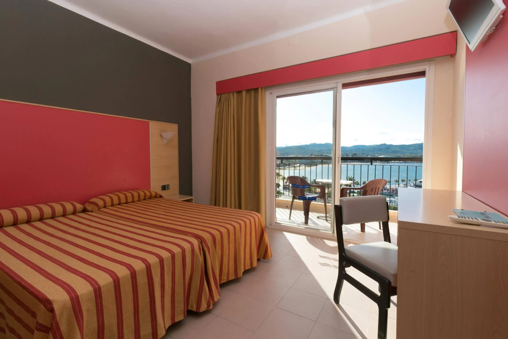 The Red Hotel by Ibiza Feeling - Adults only