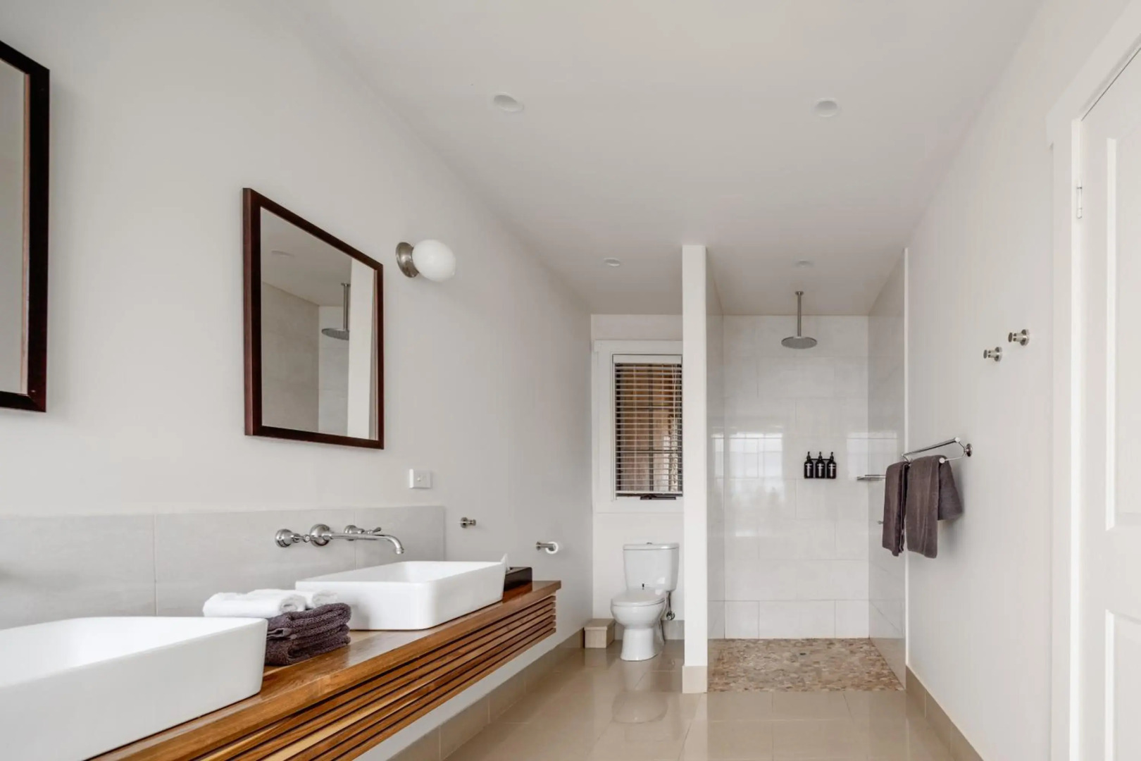 Piermont Retreat Swansea