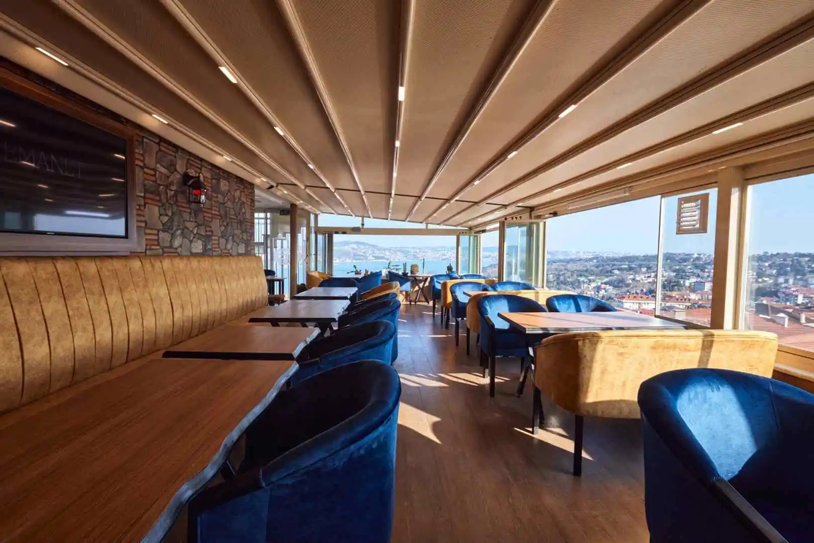 Tarabya Suit