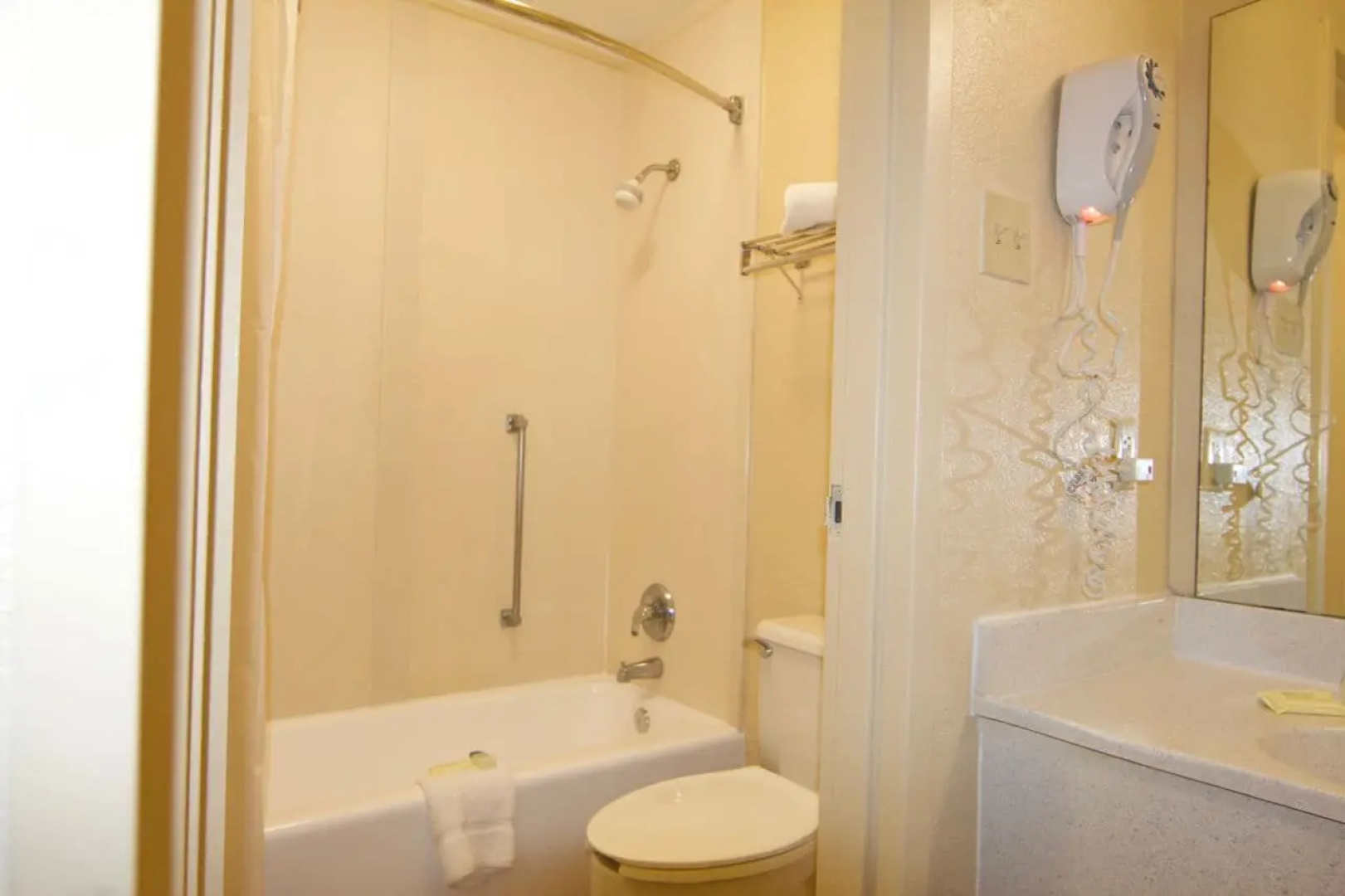 Winter Haven Suites & Conference Center