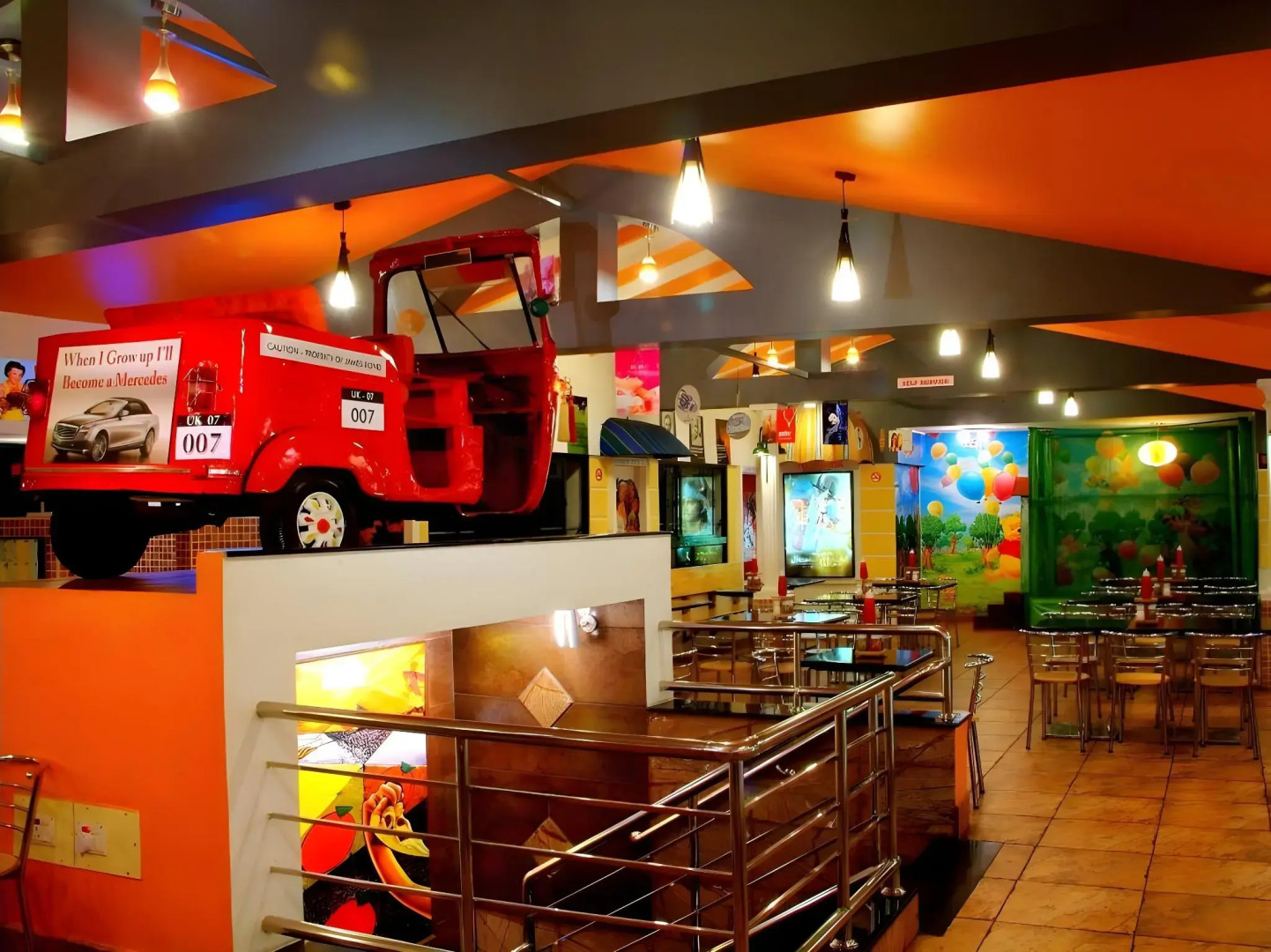 Hotel Hilltop Towers