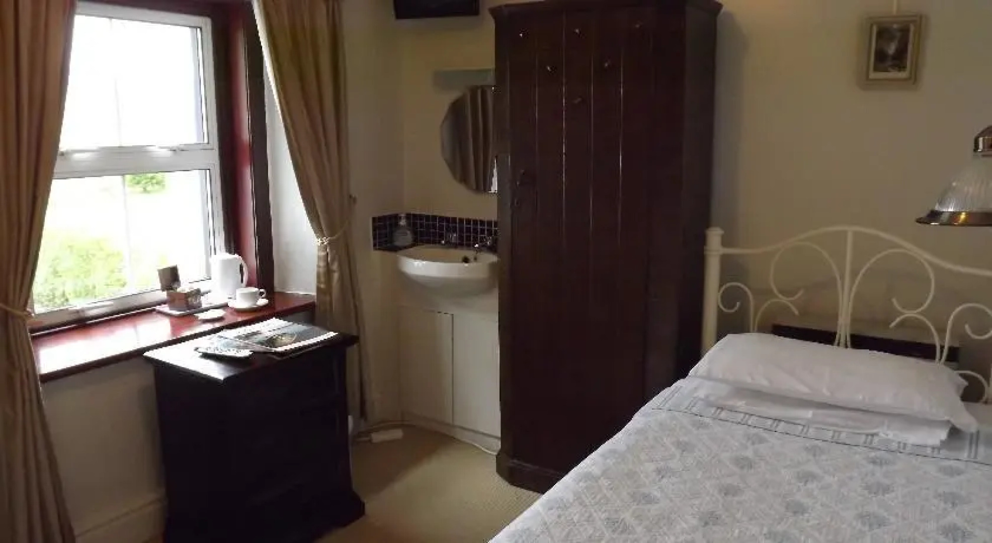 Netherdene Country House Bed & Breakfast