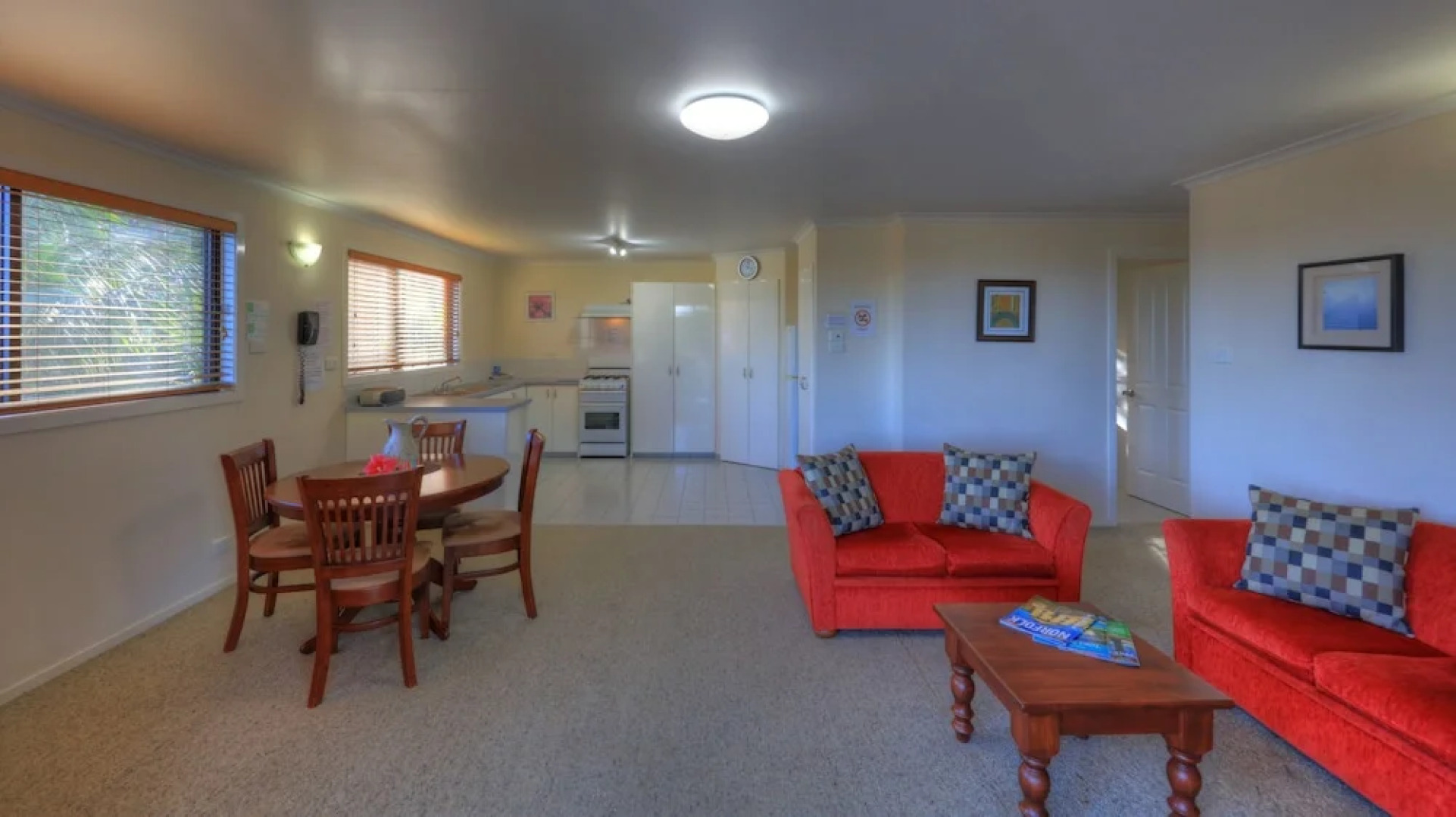 Kentia Holiday Apartments