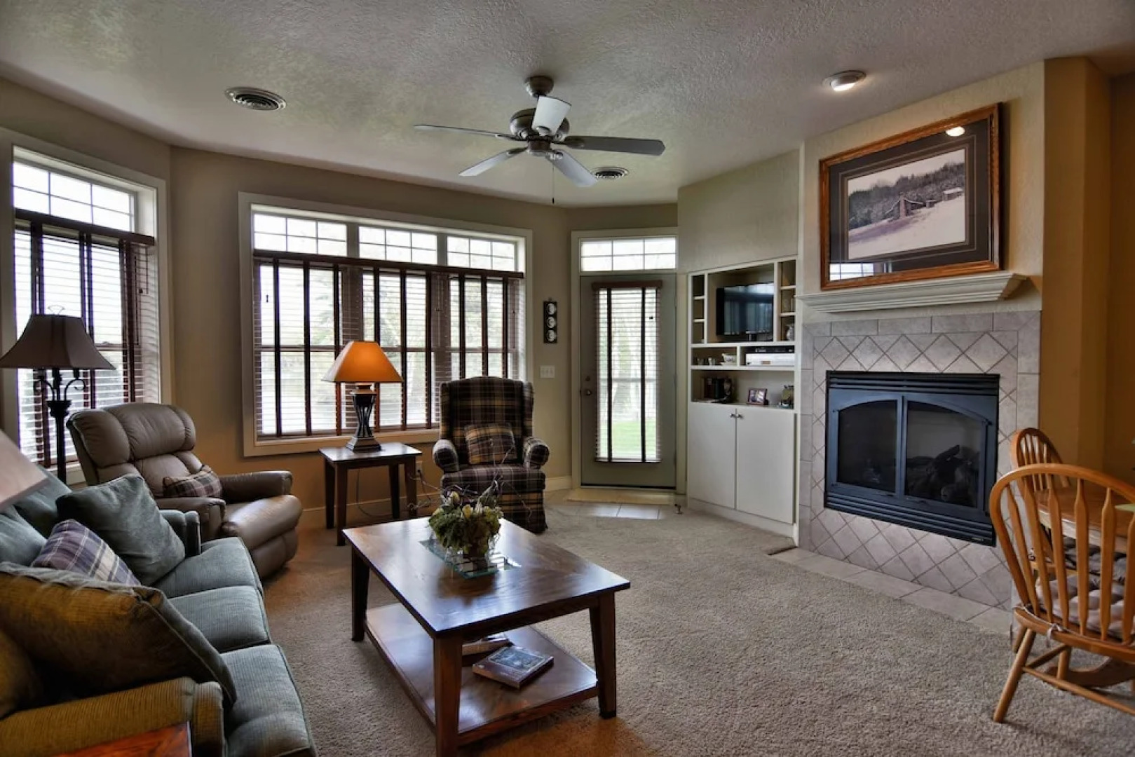 Unit 411a 1 Bd/ 1 Ba Condo 1 Bedroom Condo by RedAwning