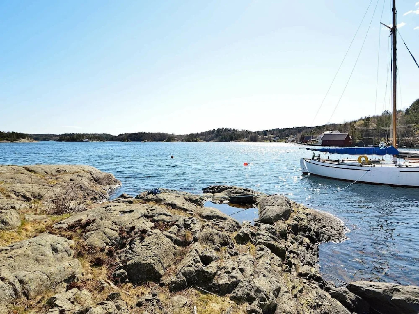 Holiday Home in Høvåg