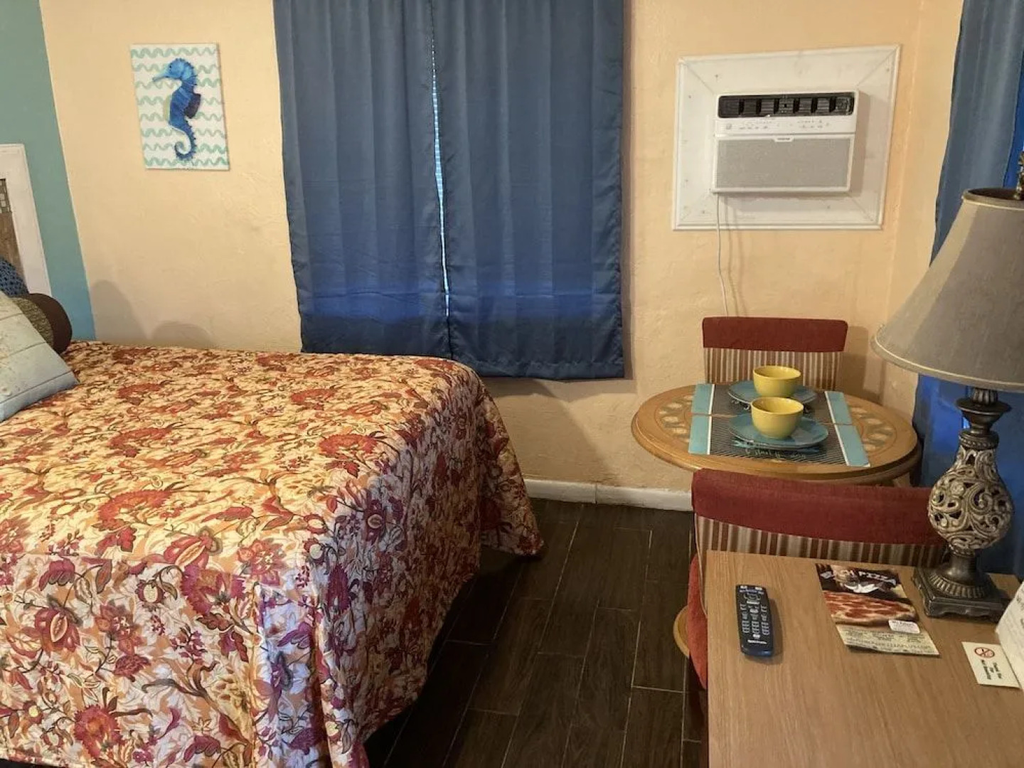 Siesta Motel and Surfside Cabanas