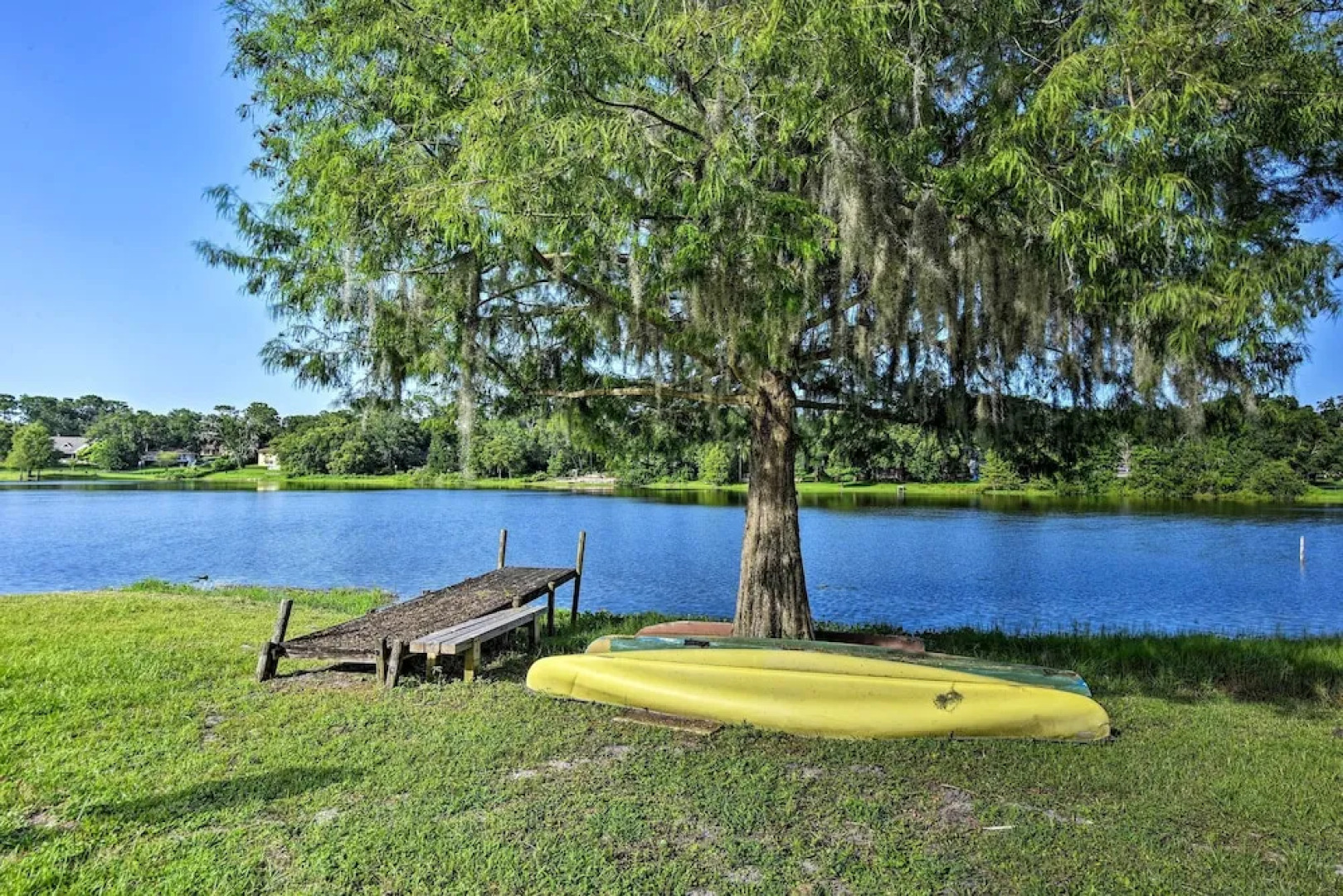 Lake Marion Apt w/ Canoe in Altamonte Springs!