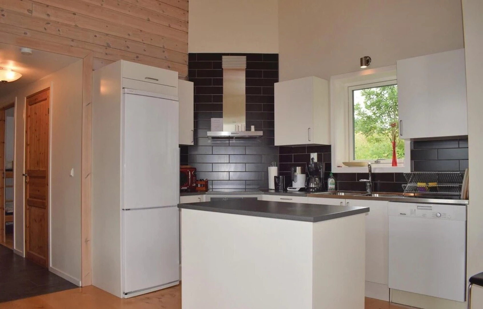 Amazing Home in Vetlanda With 3 Bedrooms and Wifi