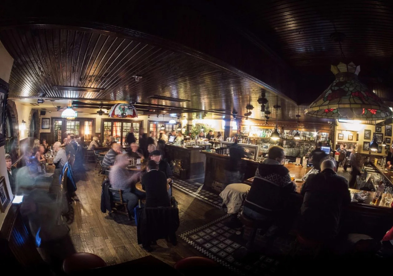 DoubleTree by Hilton Hotel & Suites Victoria