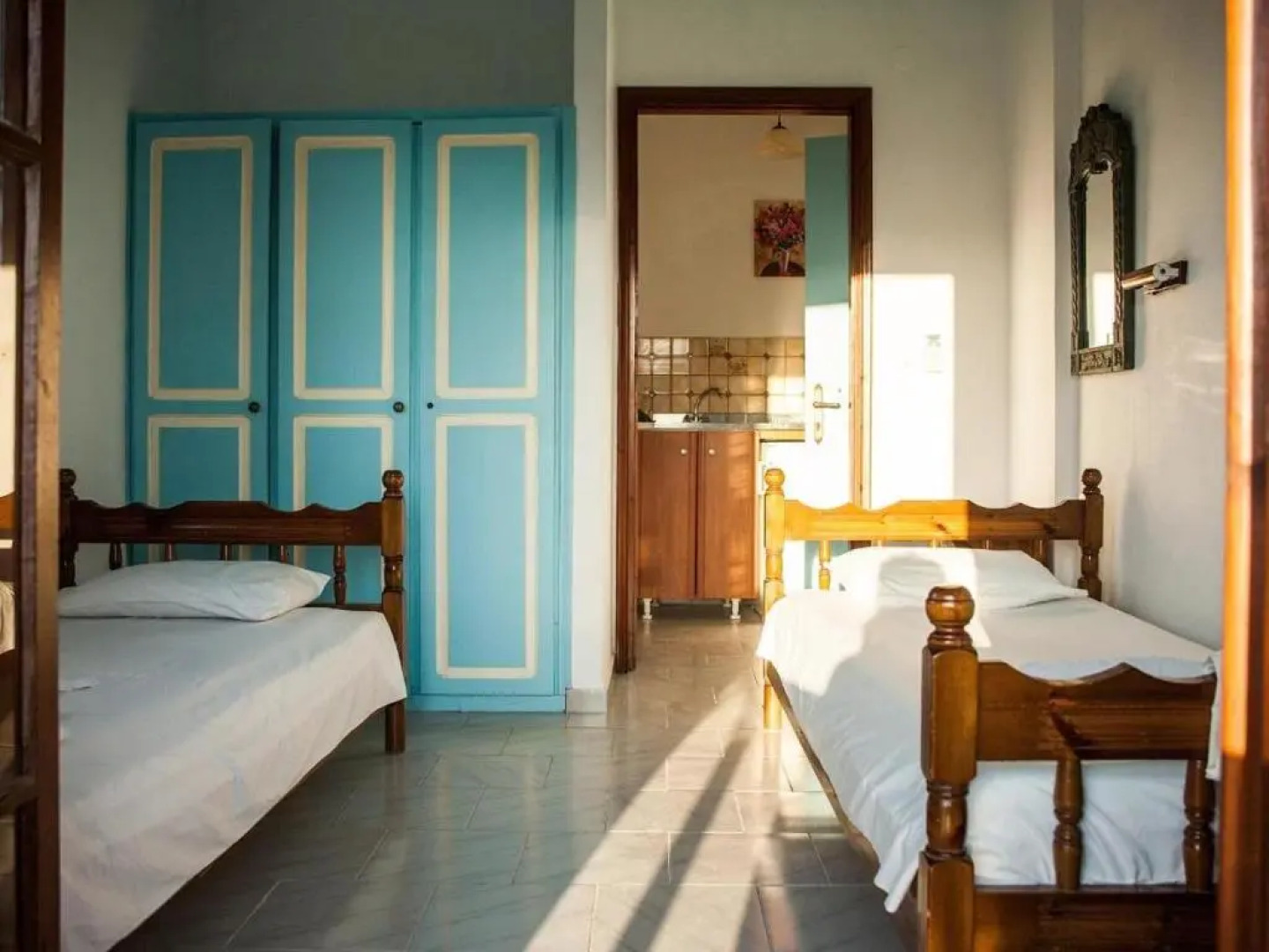 Areti Orfeas Budget Studio