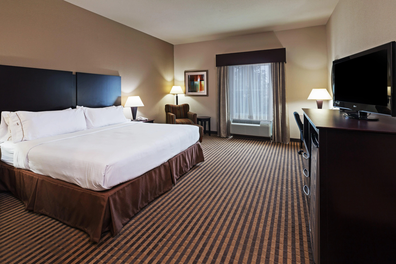 Holiday Inn Express Hotel & Suites Brady by IHG