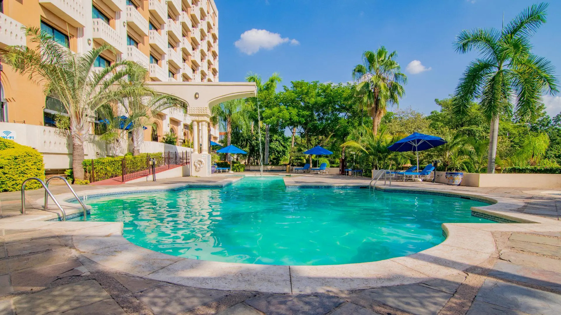 Hotel Lucerna Culiacan