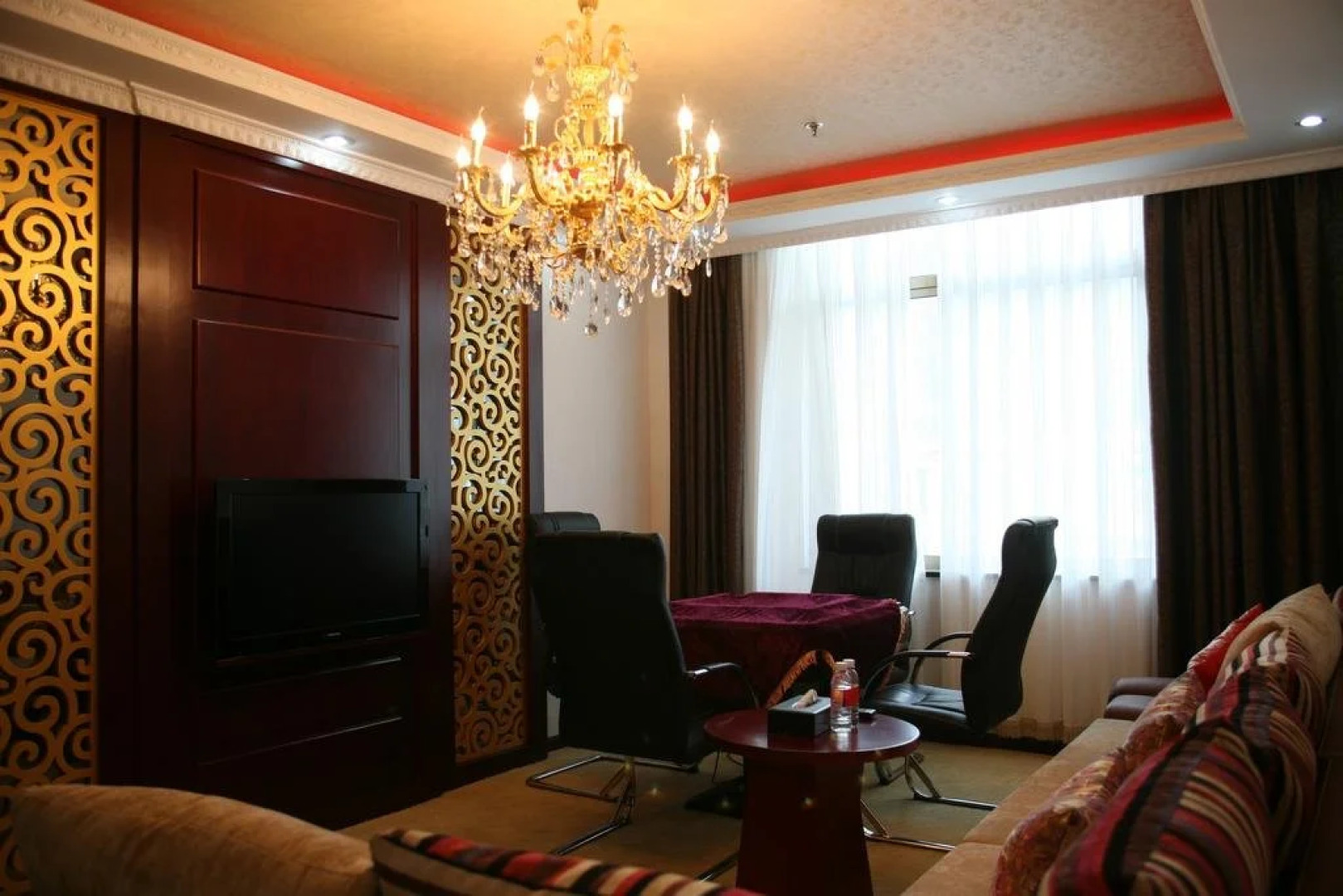 Nyingchi Galongla Grand Hotel