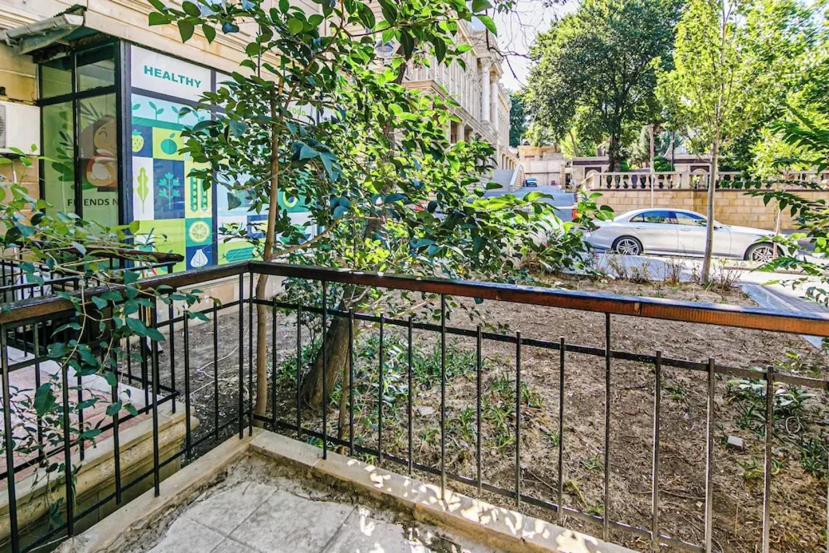 Azneft Garden Apartment