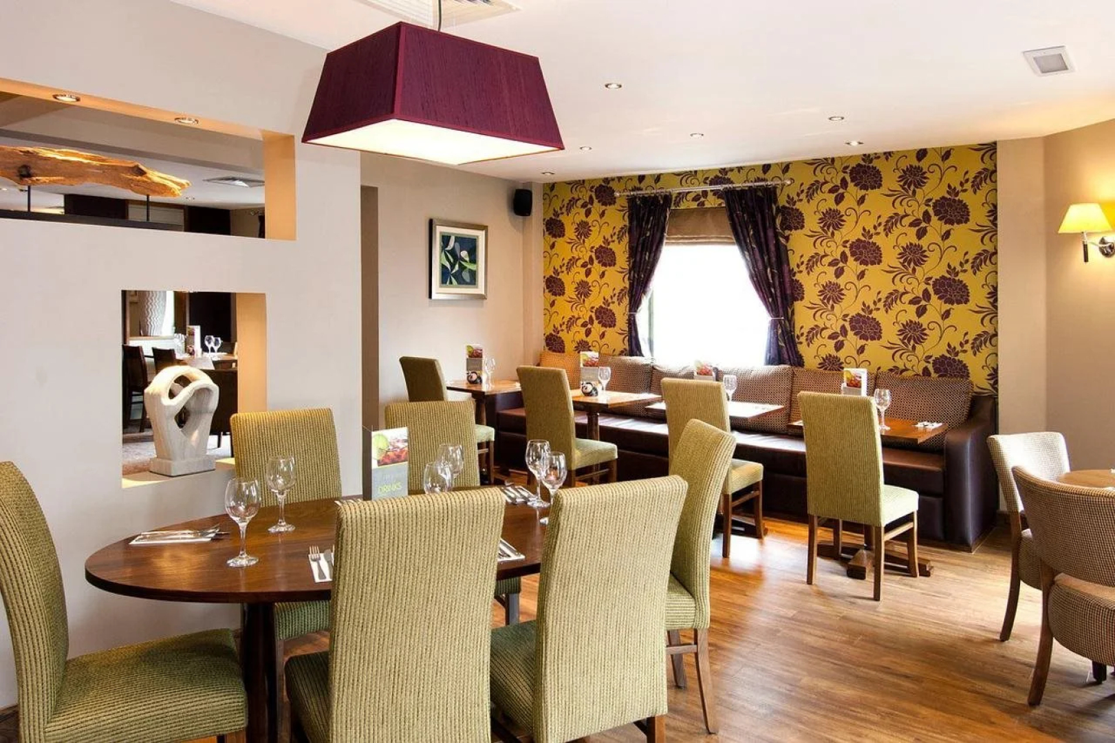 Premier Inn High Wycombe Central