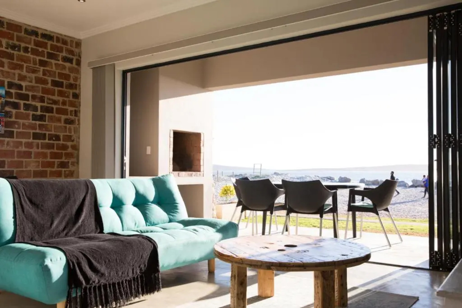 Beach Breakaway Apartment