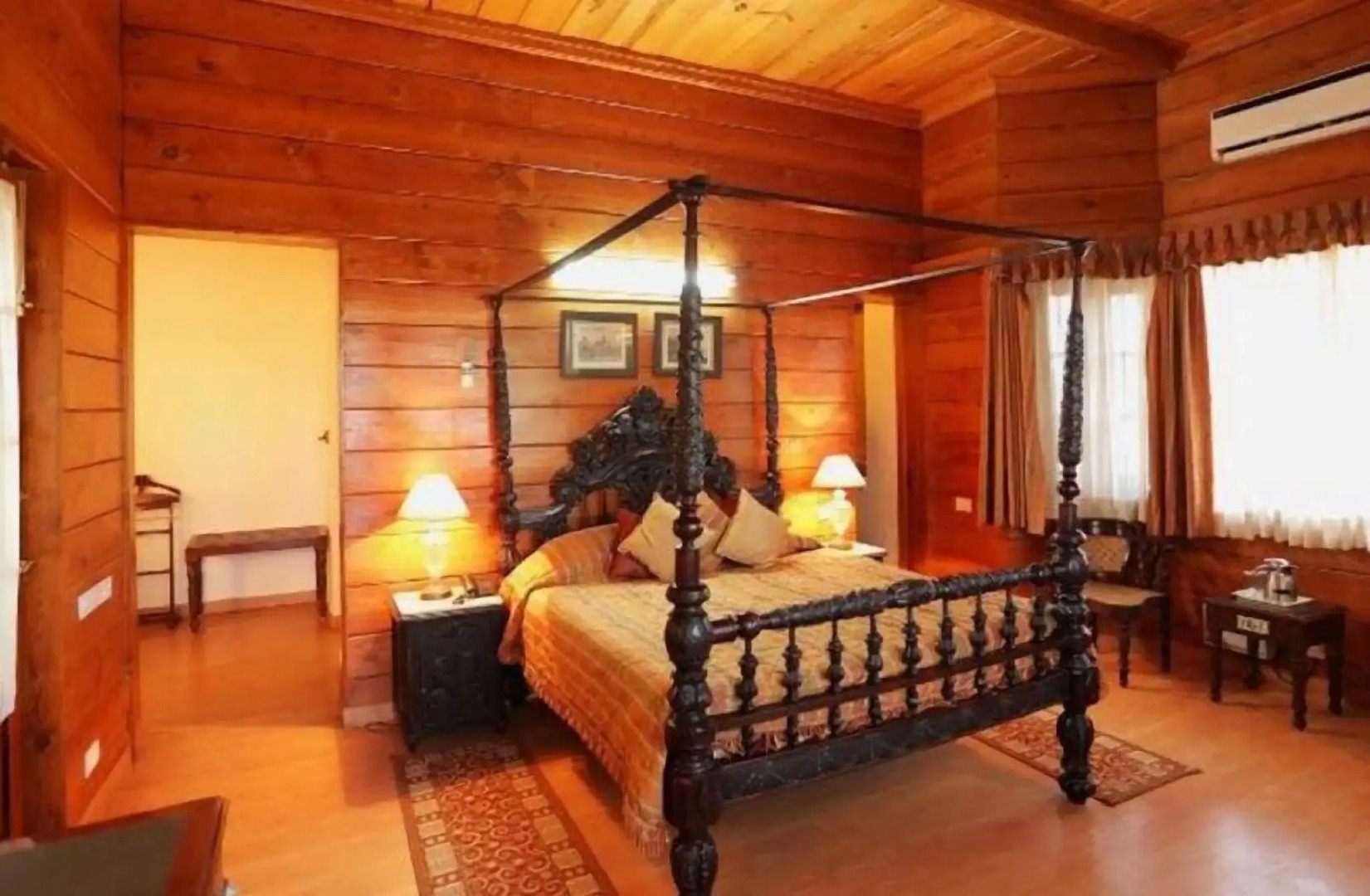 WelcomHeritage Windsor Lodge