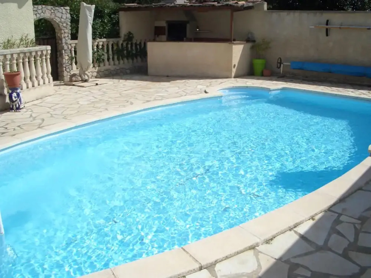 Villa With 3 Bedrooms in Poussan, With Private Pool, Enclosed Garden and Wifi - 10 km From the Beach