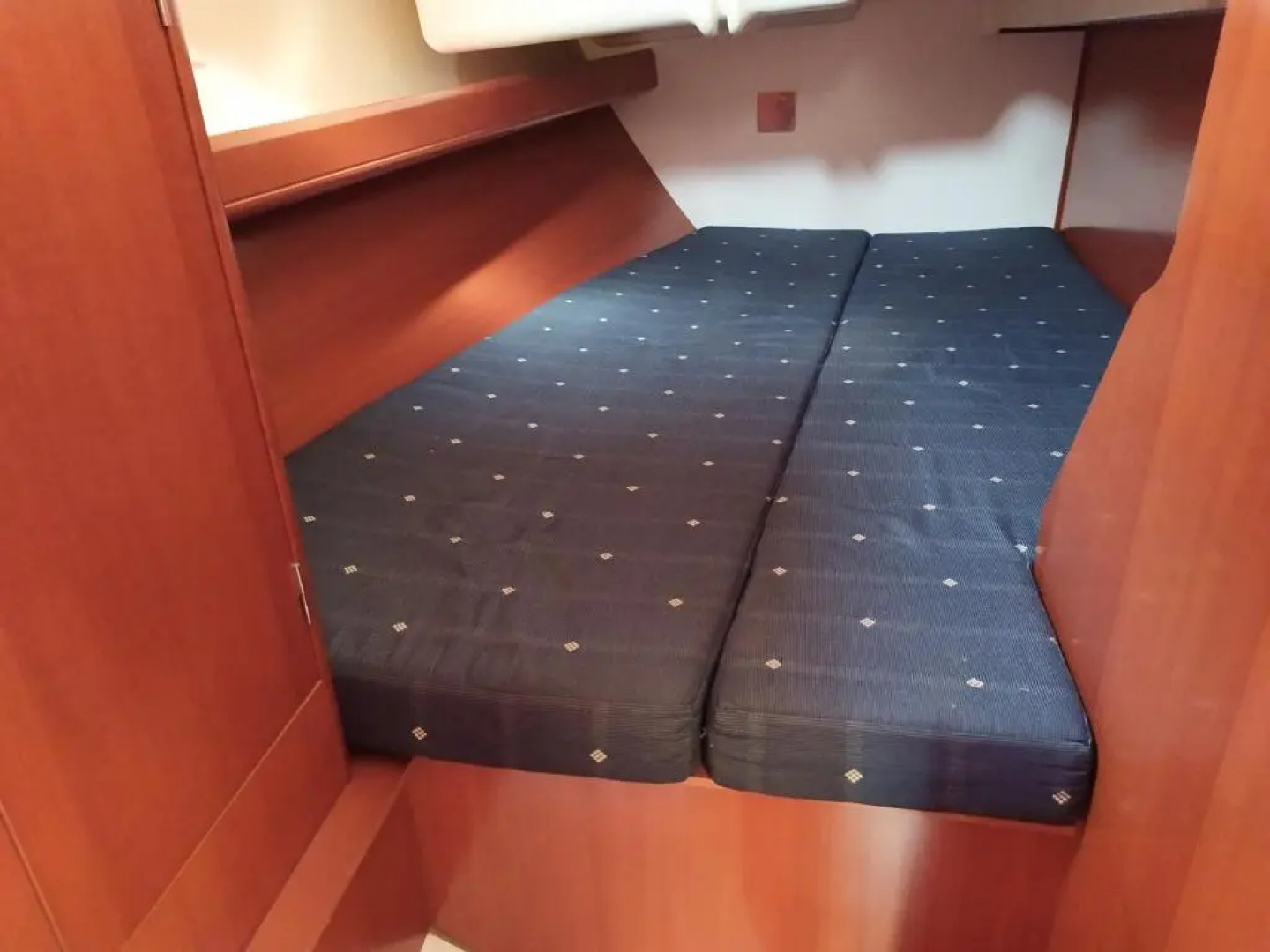 Boat in Badalona for up to 6 people