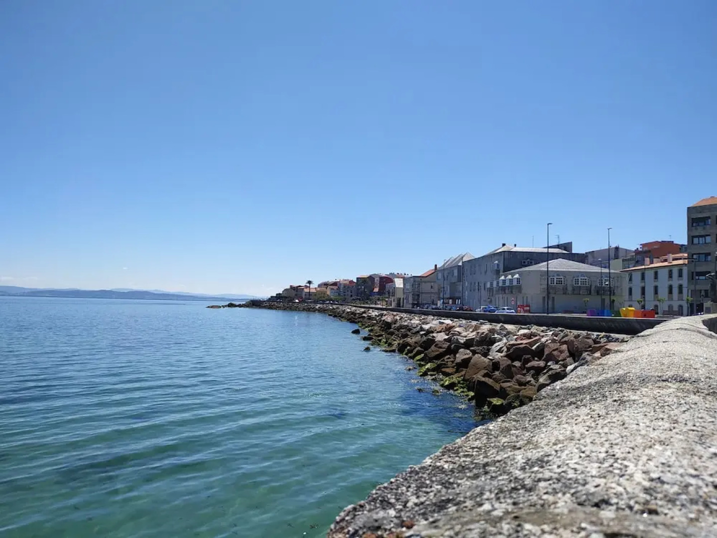 Apartamentos Aguiño Ribeira 3000