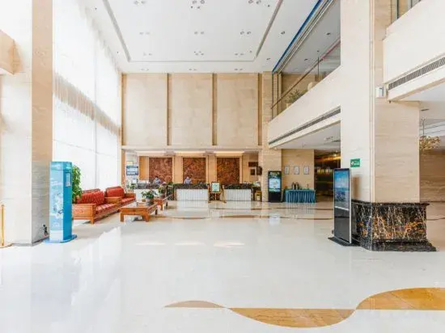 Yunhe Huangcheng International Hotel