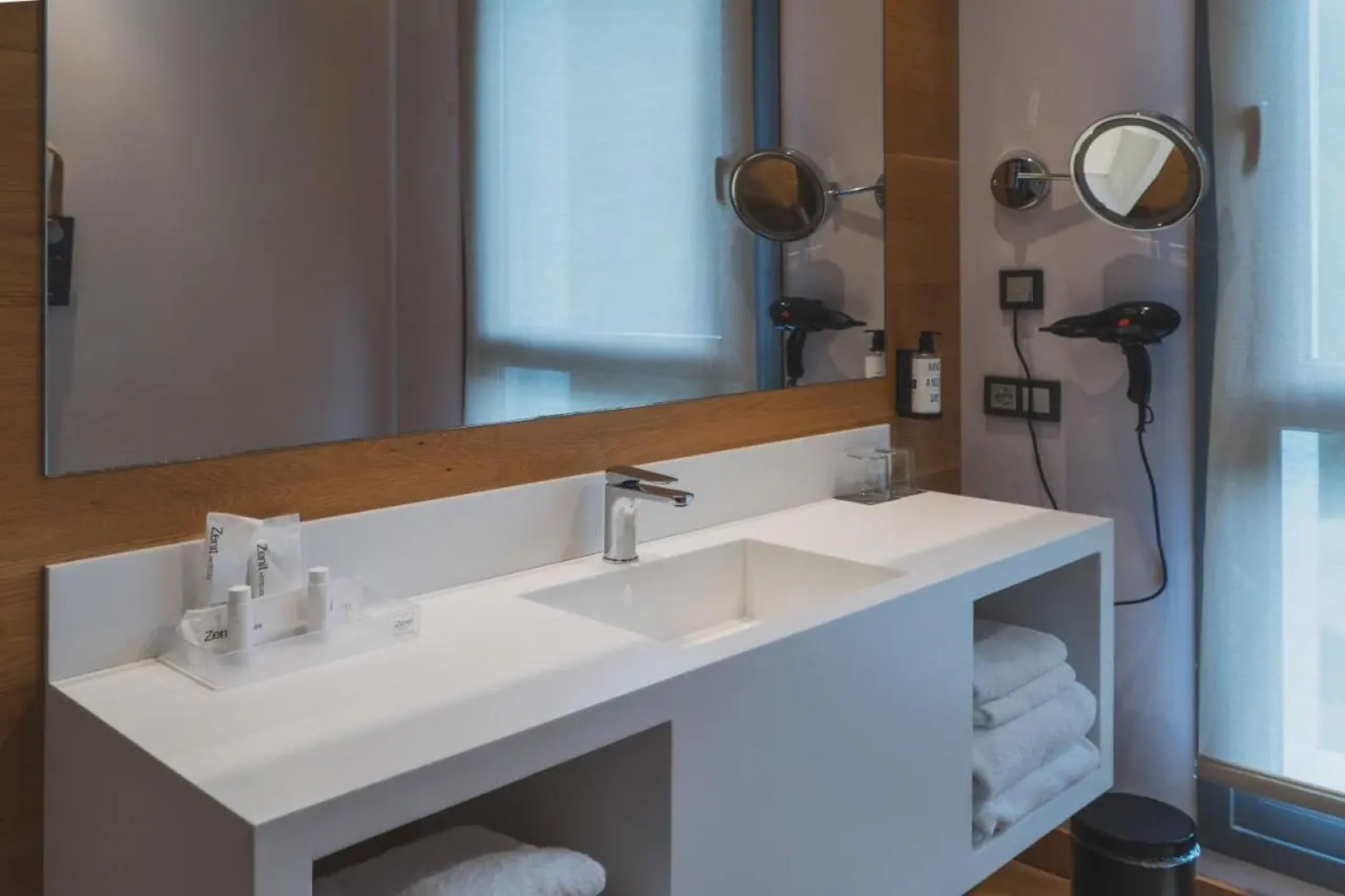 Отель Zenit San Sebastián