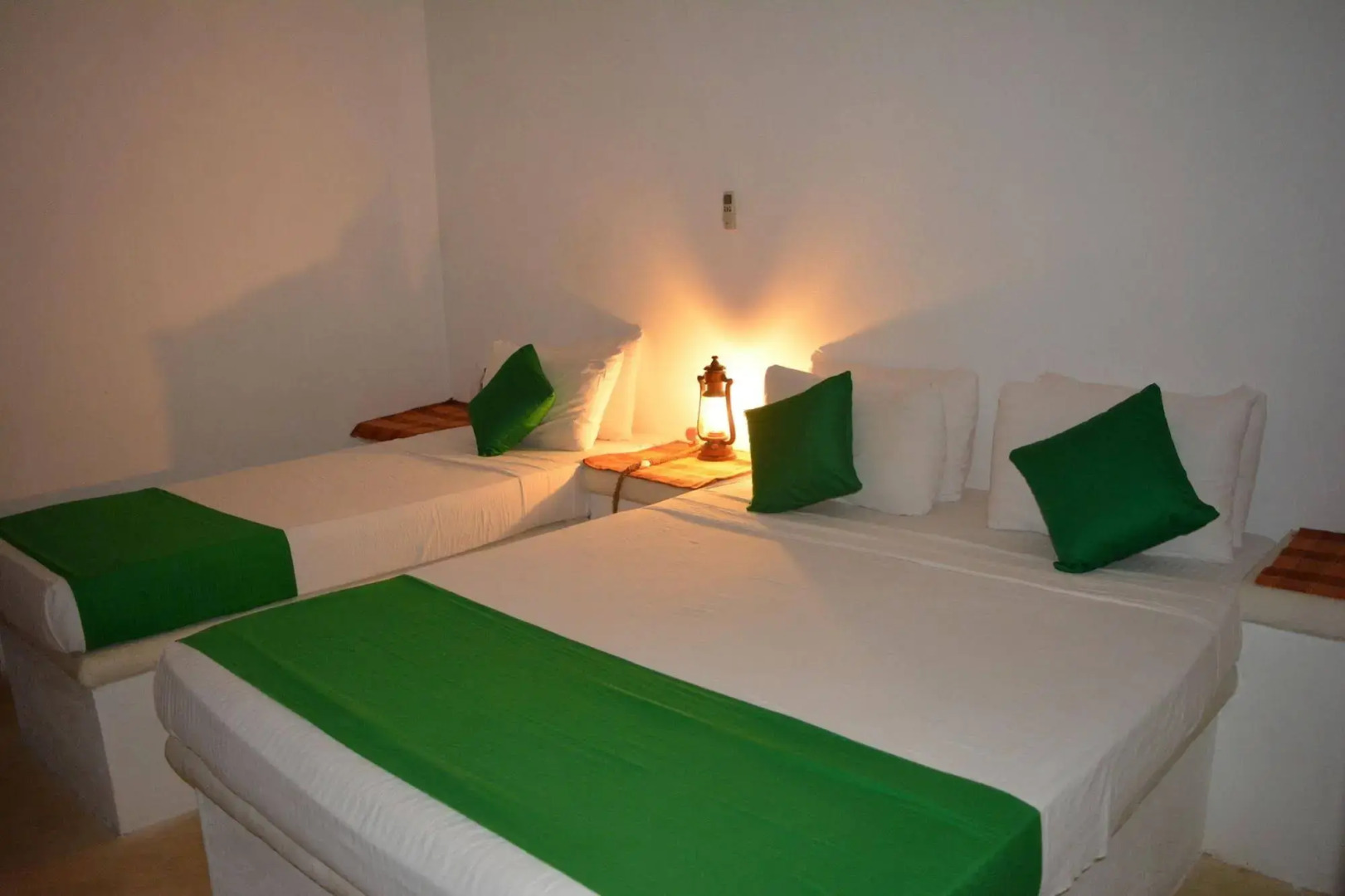 Roshanne Beach Resort