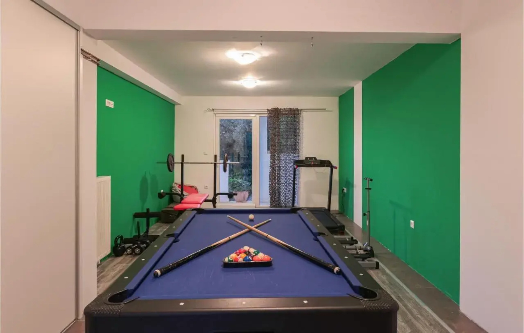 Four-Bedroom Holiday Home in Klis