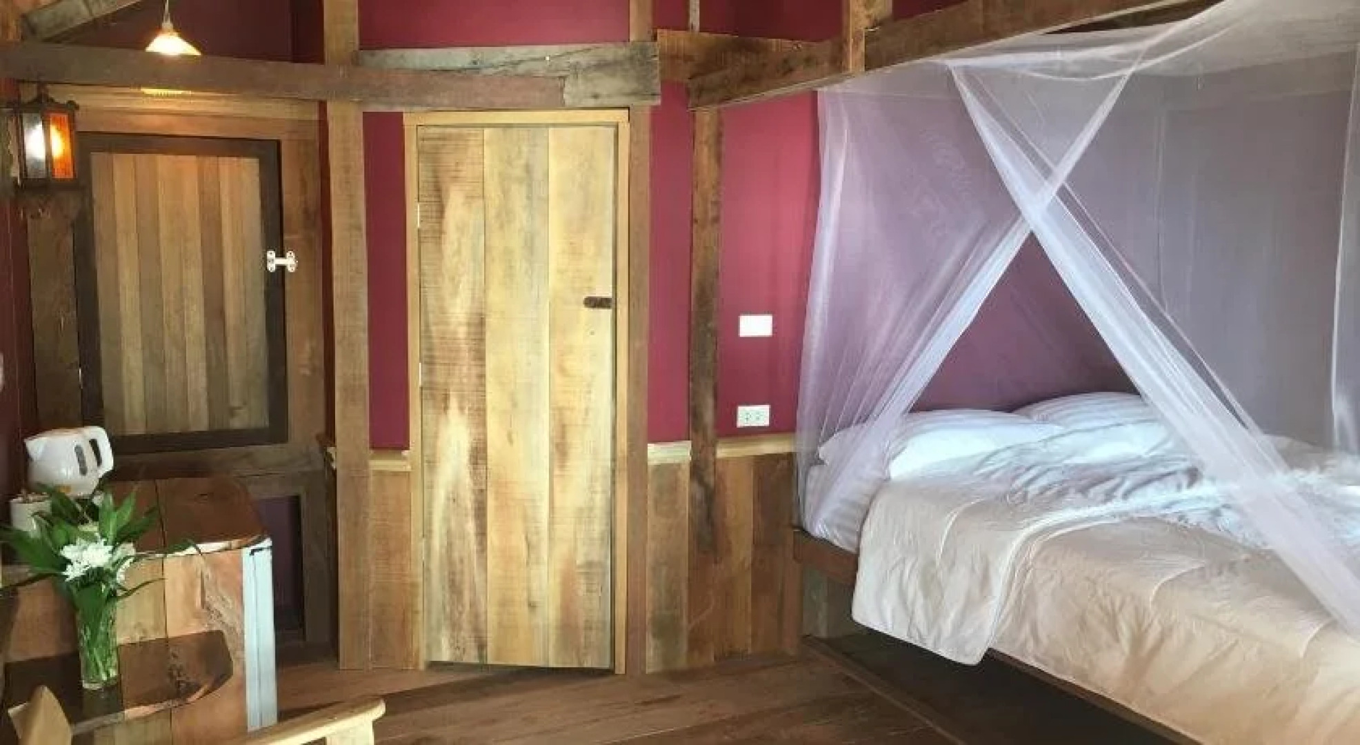 Castaway Beach Bungalows