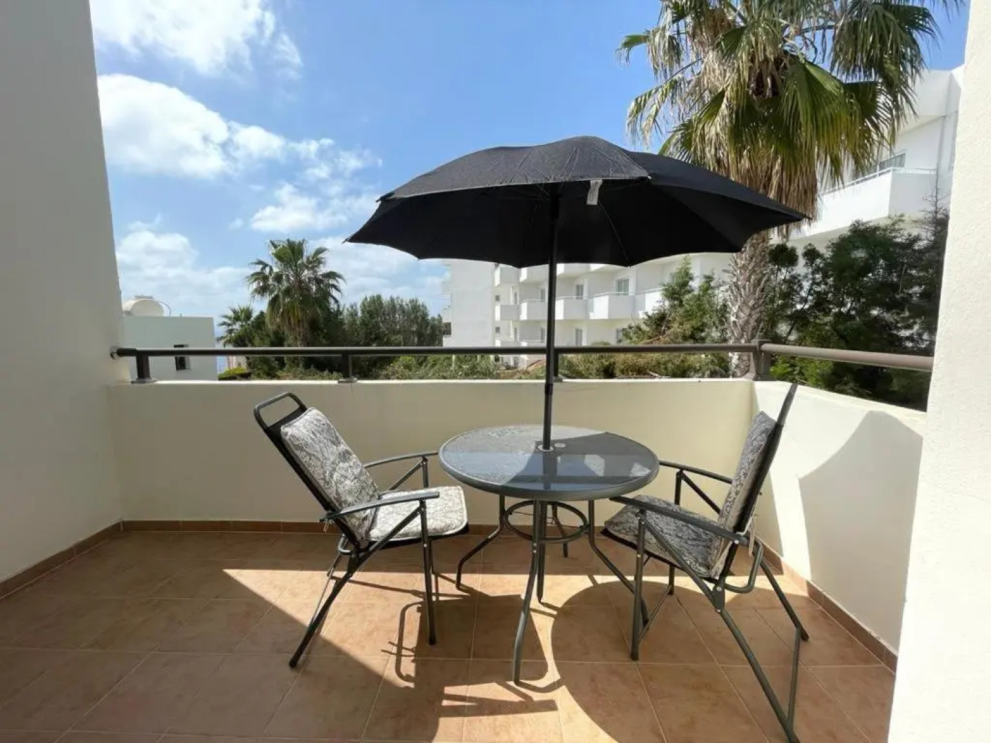 Spacious 3 bedroom villa private pool