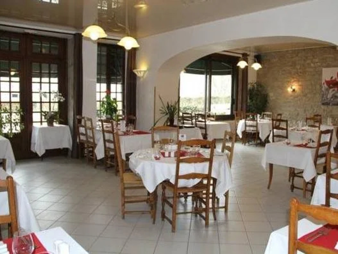 Hostellerie des Monts Jura