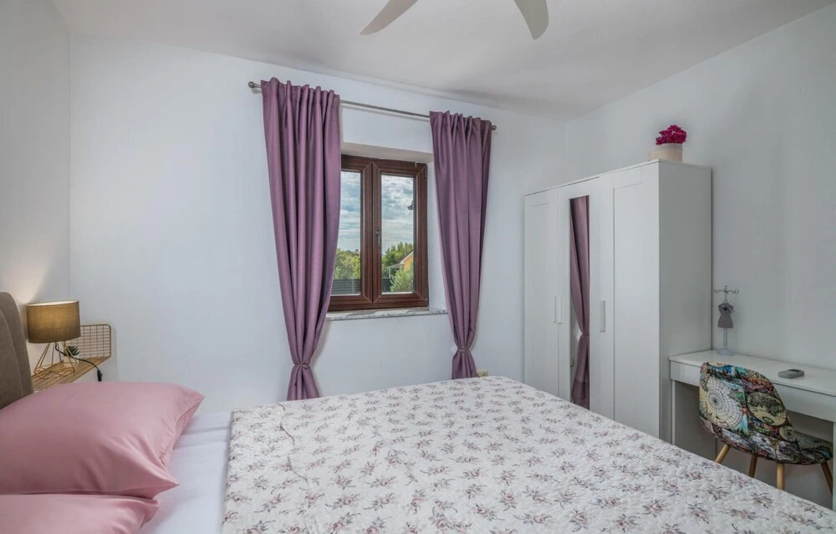 Awesome Home in Lakmartin With Wifi and 3 Bedrooms