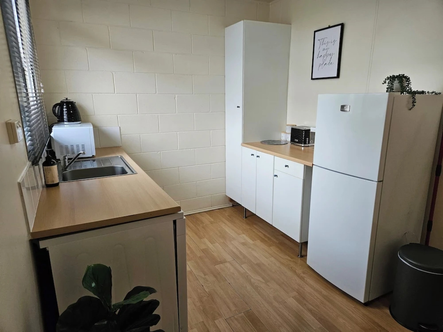 4B Kambalda Apartment