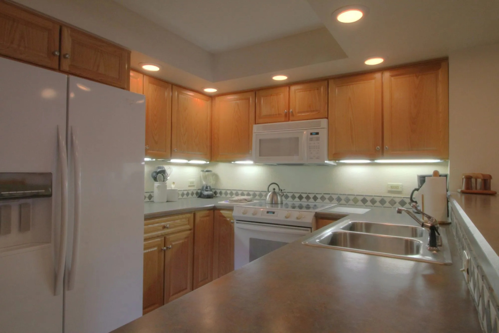 Enzian - CoralTree Residence Collection