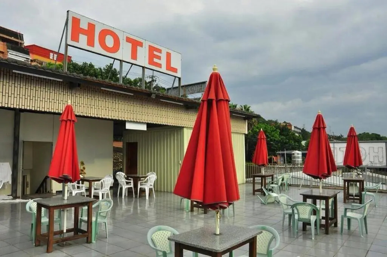 Puti Commercial Hotel