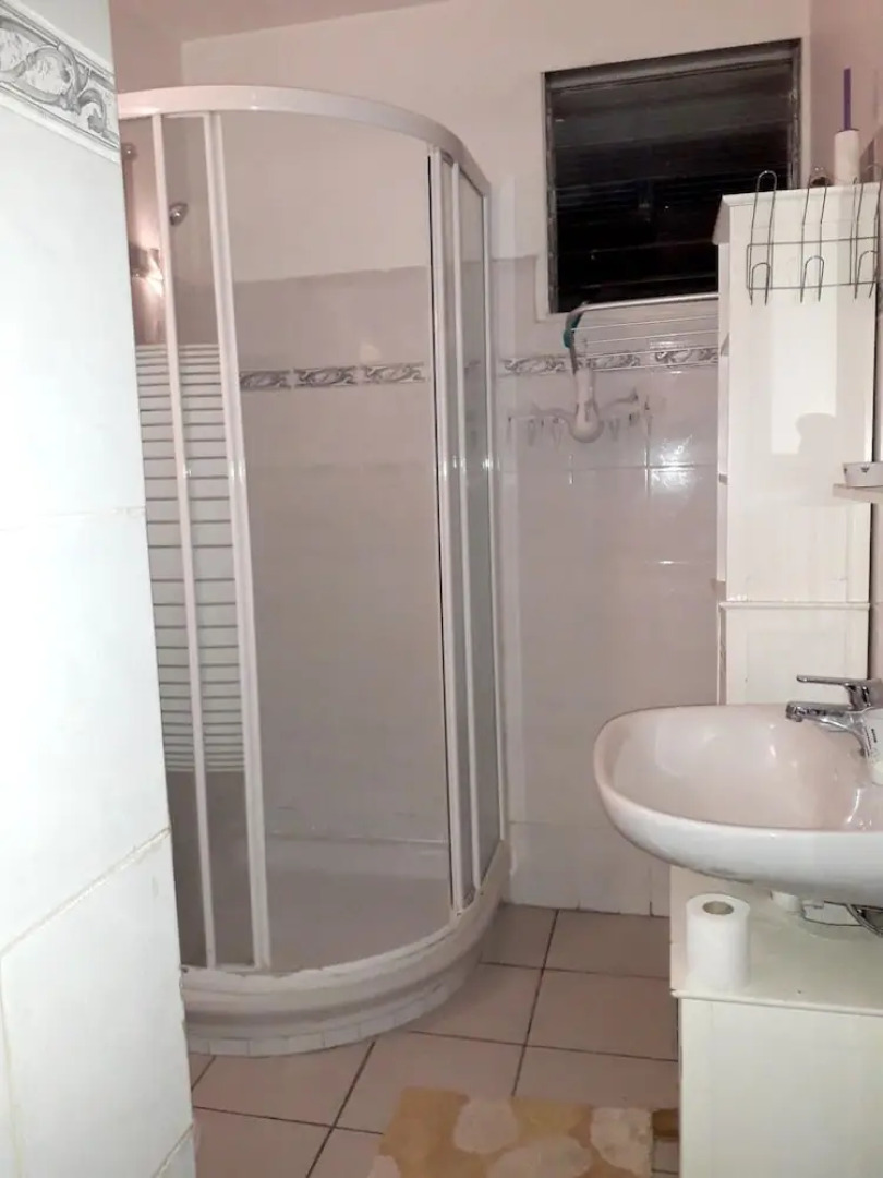 House With 3 Bedrooms in Port-louis, With Enclosed Garden and Wifi - 5